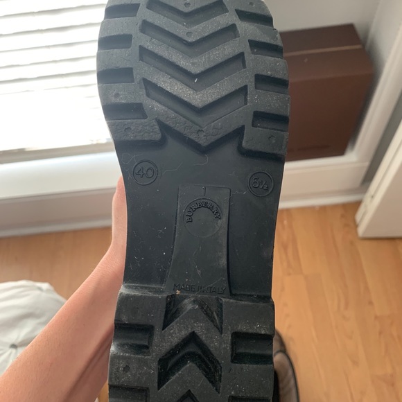 Burberry Rainboots - Picture 4 of 4